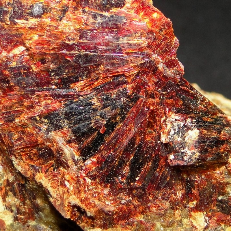 Amarantite - Image 5