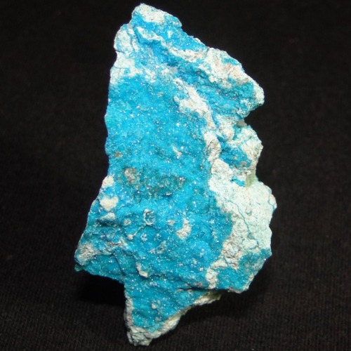 Caledonite