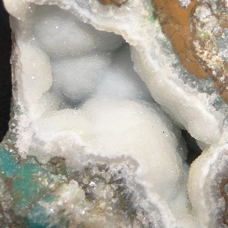 Chalcedony & Smithsonite - Image 5
