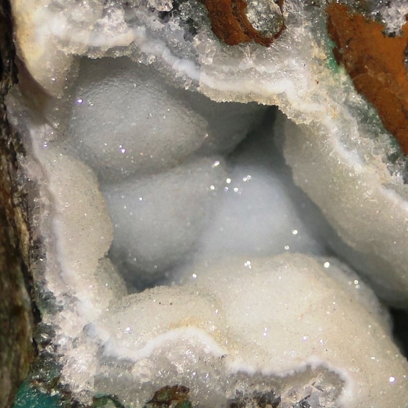 Chalcedony & Smithsonite - Image 2