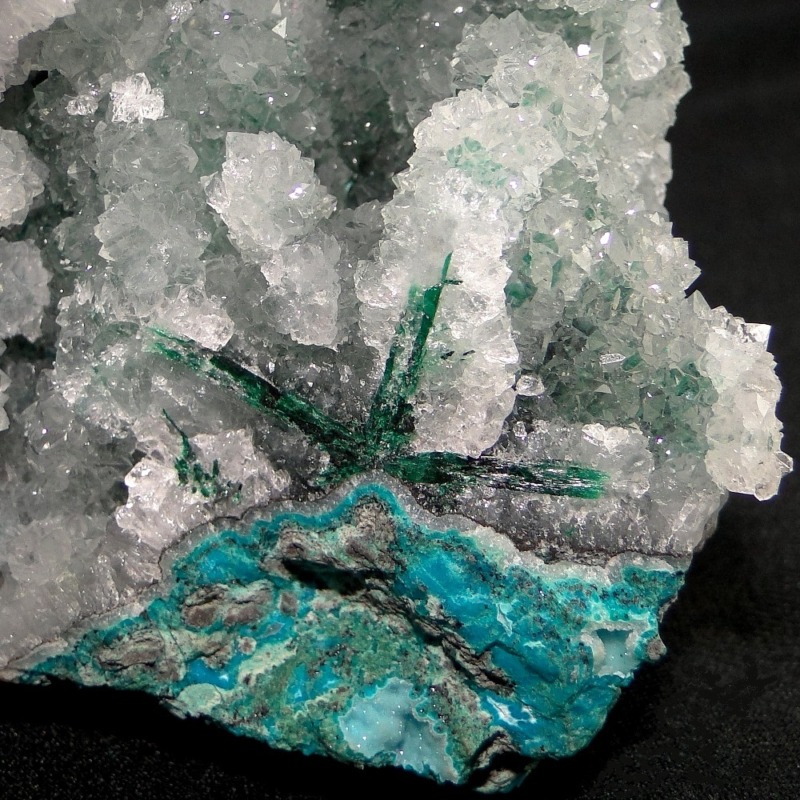 Chalcedony & Atacamite - Image 4