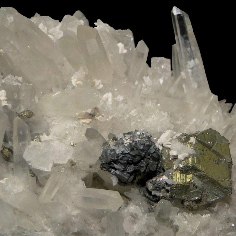Chalcopyrite & Quartz - Image 3
