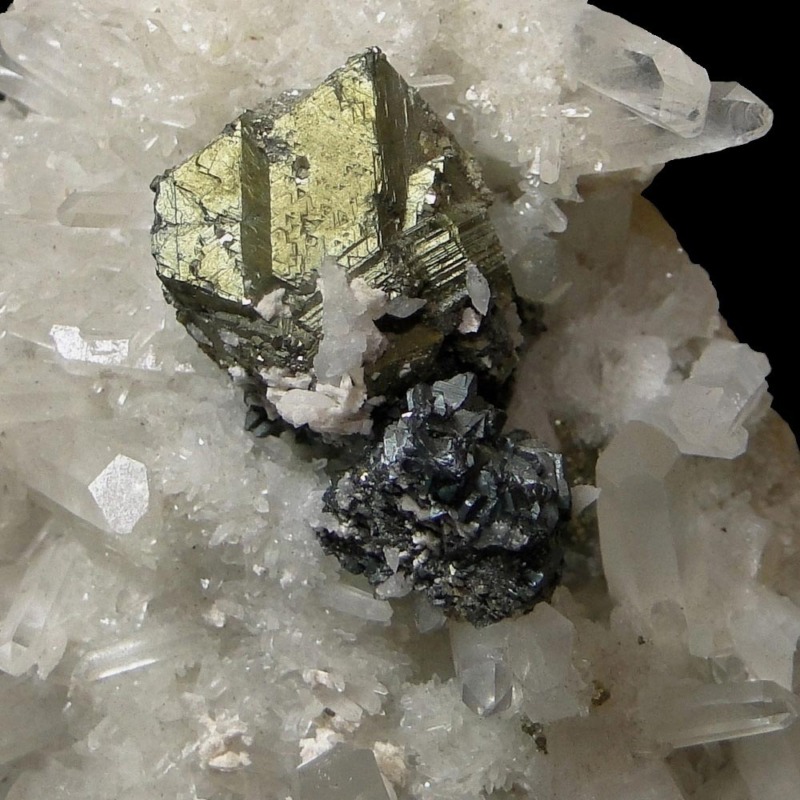 Chalcopyrite & Quartz - Image 4